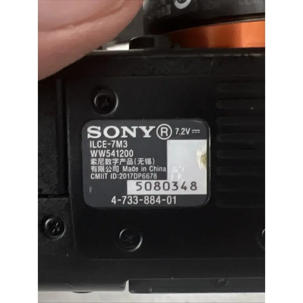 Sony Alpha a7 III 24.2MP Mirrorless Camera Zeiss FE 1.8/55mm Lens ILC-7M3